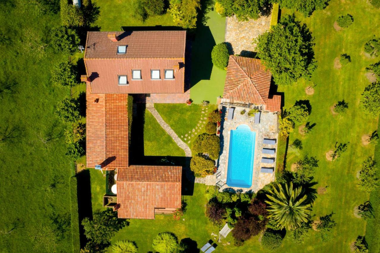 Hostal Casa de Aldea con Piscina Calefactada Villaviciosa  Exterior foto