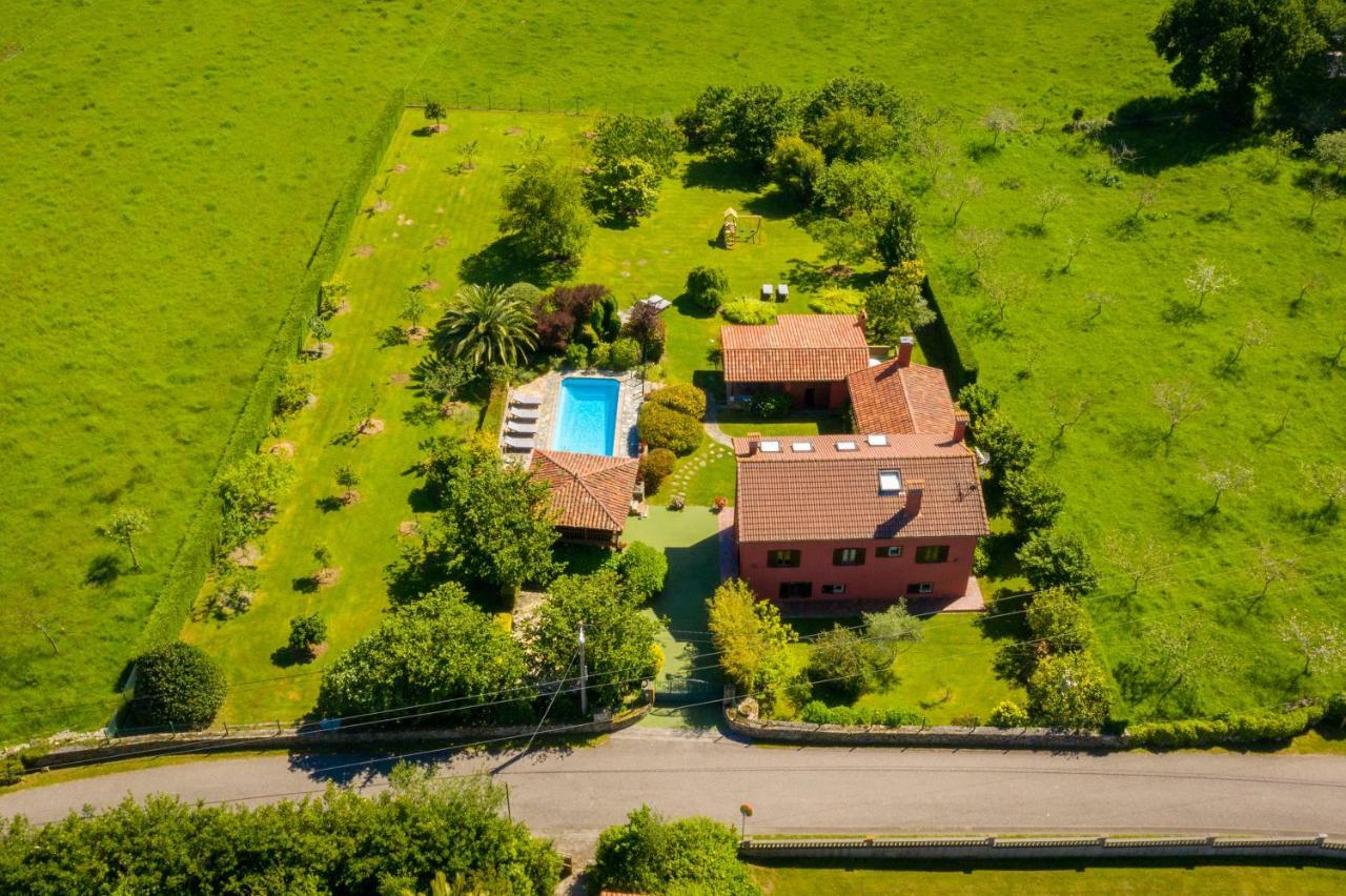 Hostal Casa de Aldea con Piscina Calefactada Villaviciosa  Exterior foto